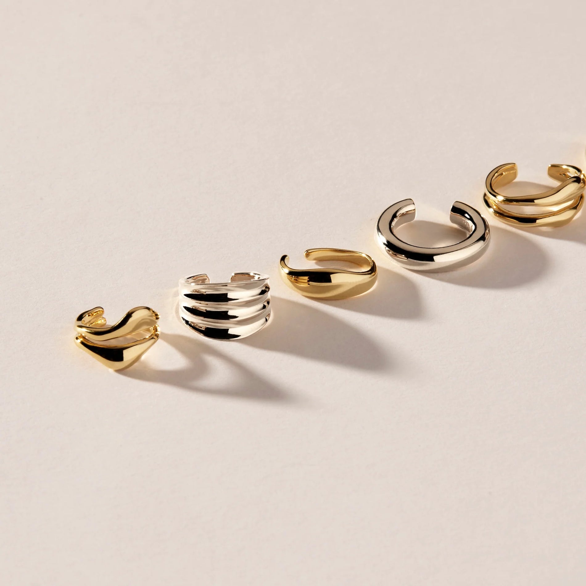 Styling Tips: Goud en Zilveren Sieraden